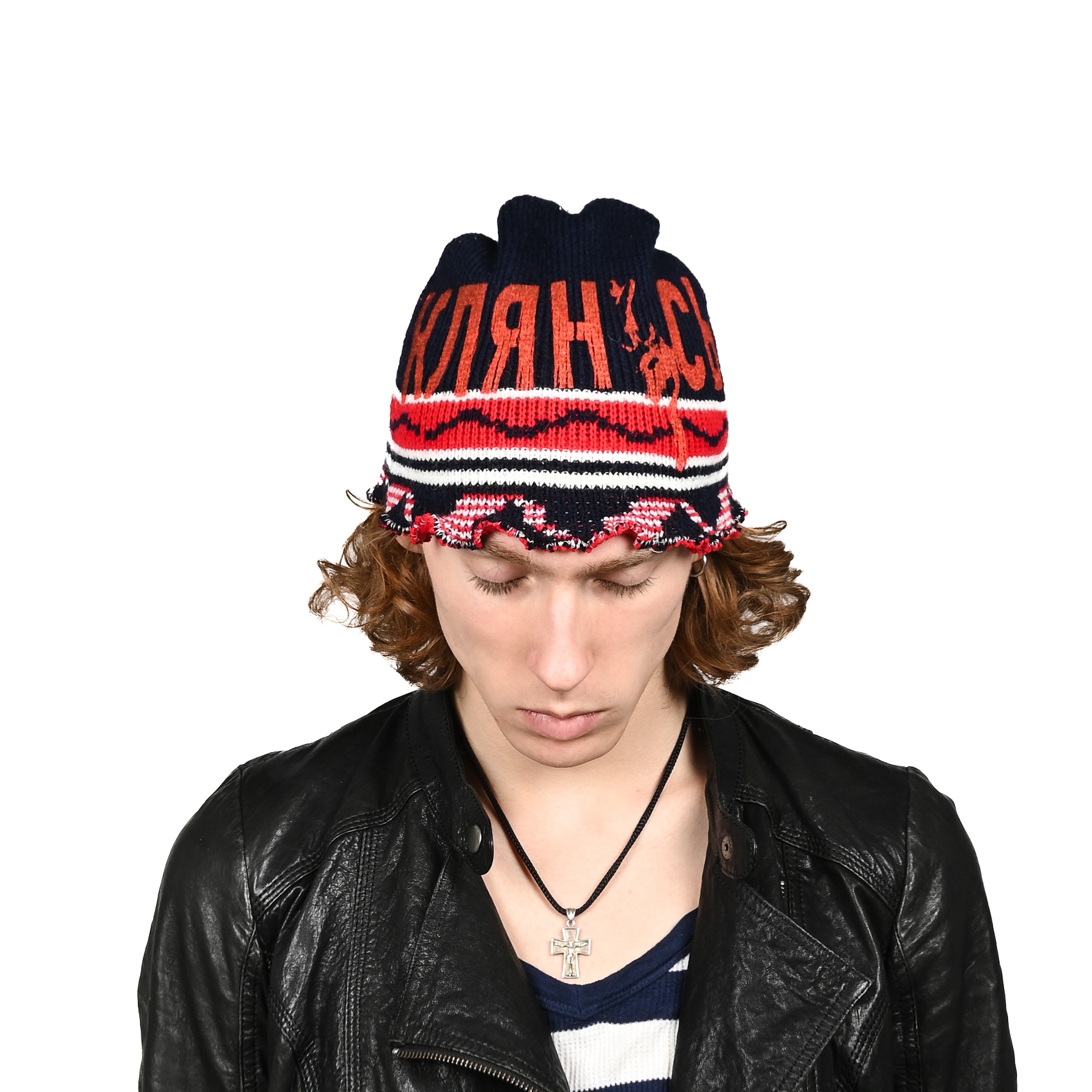 "KLYANUS" black/red bennie hat